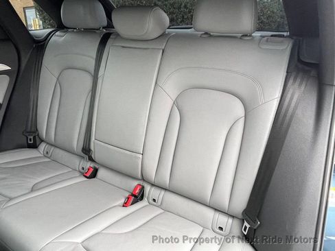 Used 2018 Audi Q3 2.0T Premium image 18