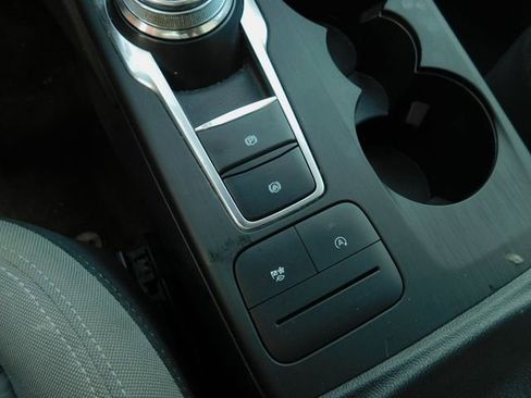 Used 2021 Ford Escape SE w/ Cold Weather Package image 25