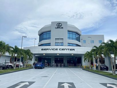 Certified 2024 Lexus IS 300 w/ Comfort Package