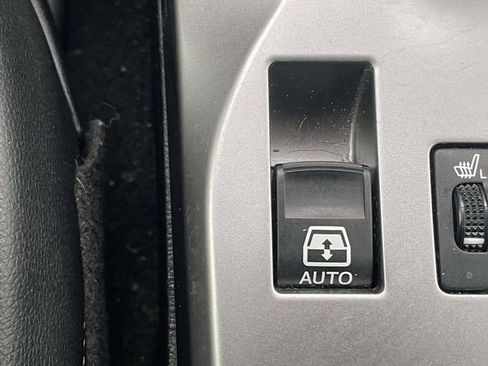 Used 2022 Toyota 4Runner SR5 Premium w/ Moonroof Package image 26