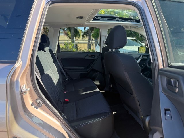 Used 2016 Subaru Forester 2.5i Premium AWD/4WD image 16