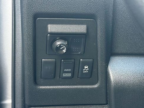 Used 2013 Nissan Rogue S w/ Special Edition Pkg AWD/4WD image 31