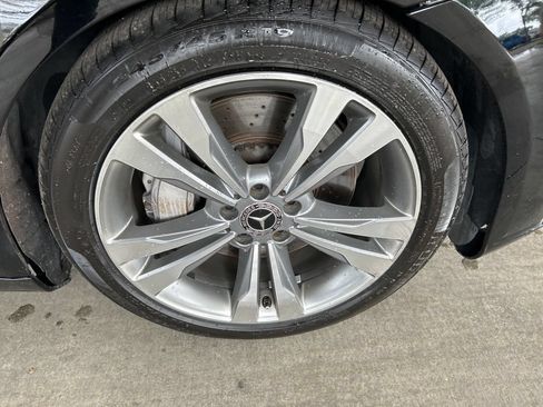 Used 2017 Mercedes-Benz Maybach S 550 4MATIC image 25