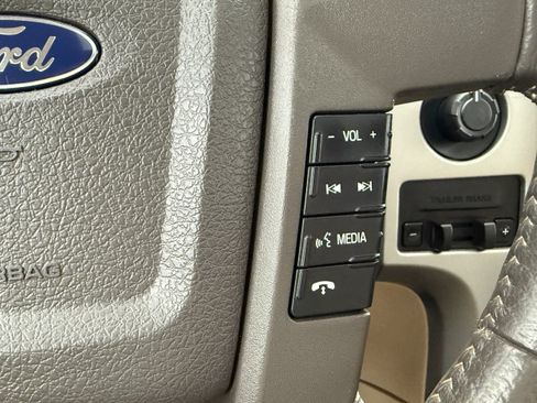 Used 2013 Ford F150 Lariat w/ Luxury Equipment Group AWD/4WD image 22
