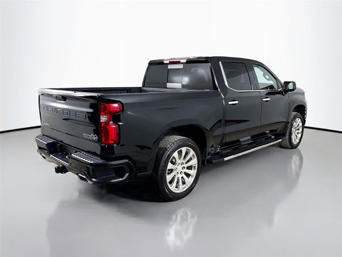 Used 2020 Chevrolet Silverado 1500 High Country AWD/4WD image 9