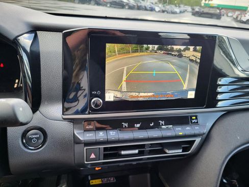 Used 2025 Toyota Camry LE image 16