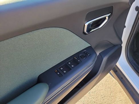 New 2025 Kia K4 GT-Line Turbo FWD image 6