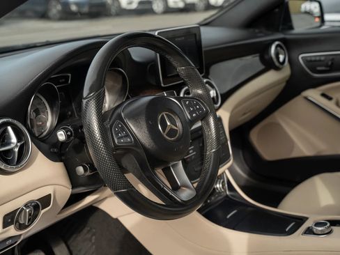 Used 2015 Mercedes-Benz CLA 250 image 15