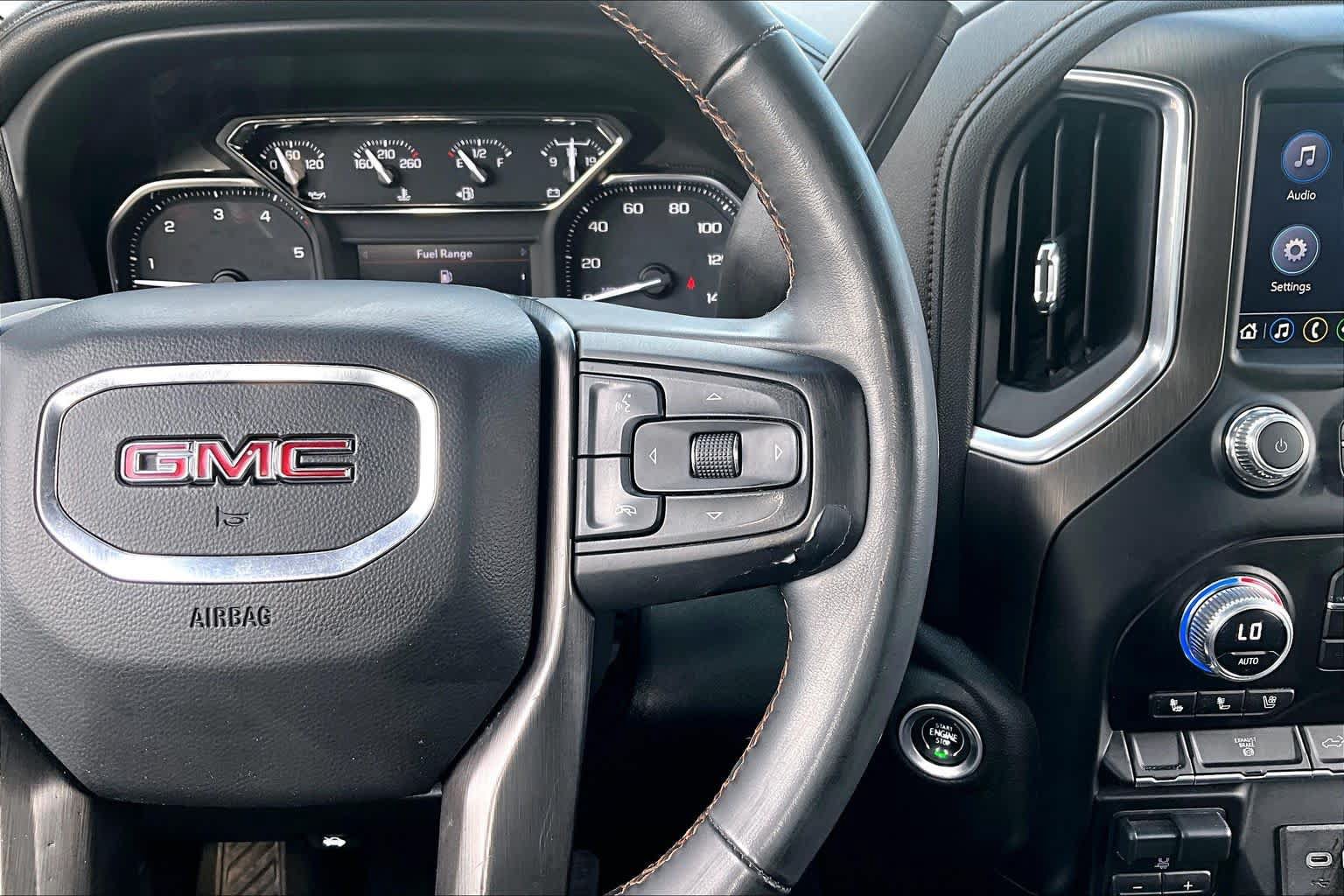 Used 2023 GMC Sierra 2500 AT4 AWD/4WD image 25