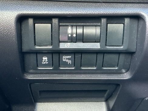 Used 2017 Subaru Impreza 2.0i Sport image 19