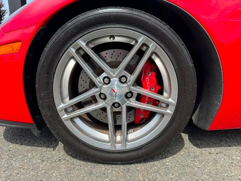 Used 2007 Chevrolet Corvette Z06 w/ Preferred Equipment Group RWD image 39