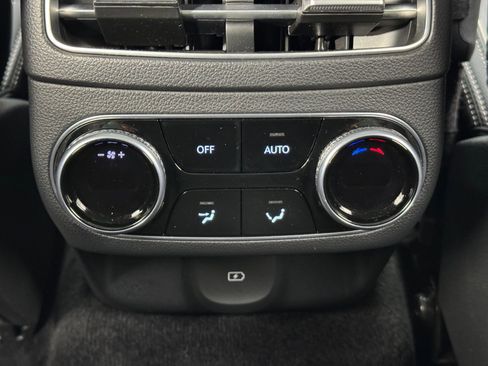 Used 2024 Genesis Electrified GV70 Advanced image 34