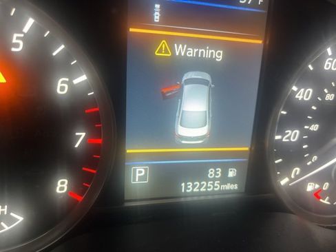 Used 2019 Nissan Sentra S image 5