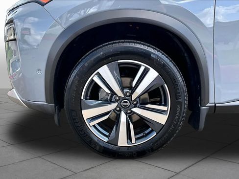 Used 2023 Nissan Rogue Platinum w/ Platinum Premium Package FWD image 10