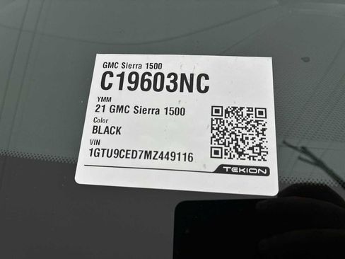 Used 2021 GMC Sierra 1500 Elevation w/ Preferred Package image 34