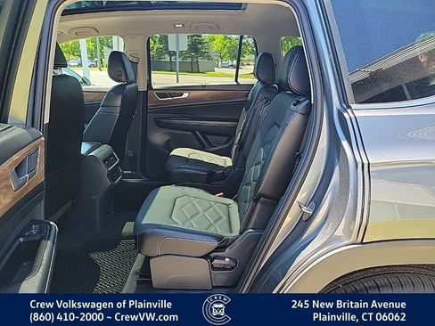 Certified 2024 Volkswagen Atlas SE AWD/4WD image 14