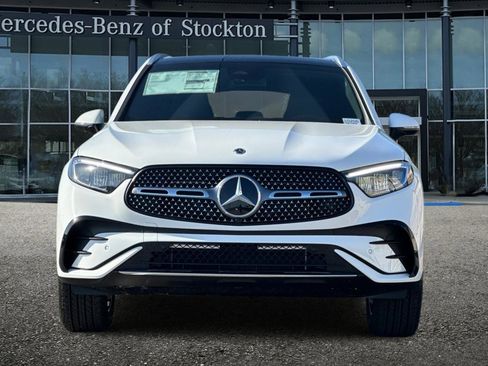 New 2026 Mercedes-Benz GLC 350e 4MATIC image 9