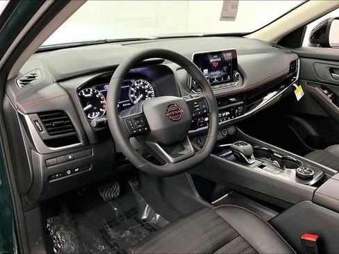 New 2026 Nissan Rogue SV w/ Rock Creek Premium Package AWD/4WD image 7
