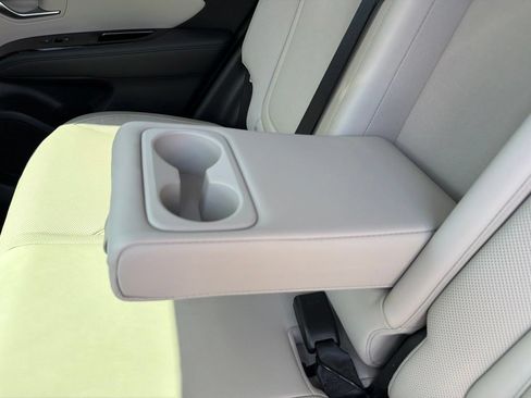 Certified 2024 Hyundai Tucson Limited AWD/4WD image 28