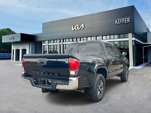Used 2023 Toyota Tacoma SR5 image 8