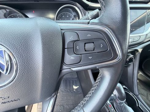 Used 2021 Buick Encore GX Preferred w/ Sport Touring Package FWD image 14