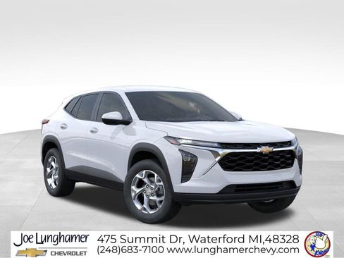 New 2026 Chevrolet Trax LS w/ LS Convenience Package FWD image 7