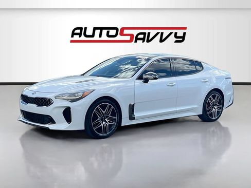 Used 2022 Kia Stinger GT1 RWD image 3