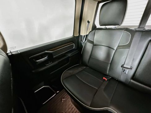 Used 2022 RAM 2500 Laramie AWD/4WD image 12