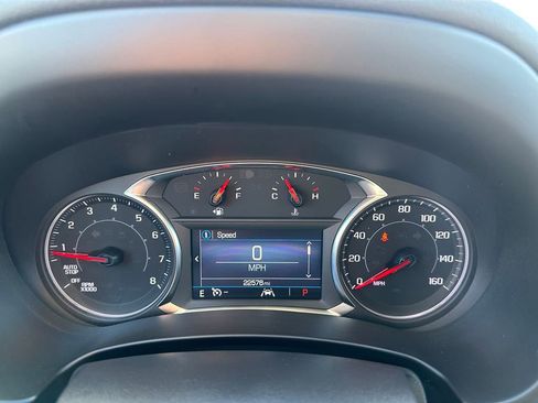 Used 2024 GMC Terrain SLE image 24