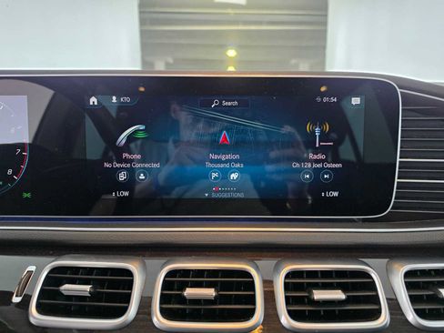 Used 2022 Mercedes-Benz GLE 450 4MATIC image 25