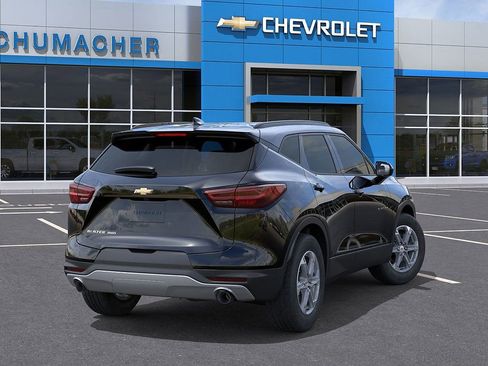 New 2026 Chevrolet Blazer LT image 4