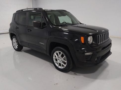 Used 2022 Jeep Renegade Latitude w/ Convenience Group image 13