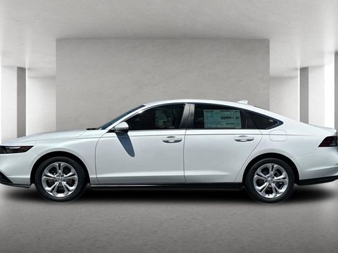 Used 2026 Honda Accord LX image 7
