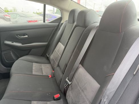 Used 2024 Nissan Sentra SR FWD image 23