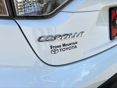 Used 2026 Toyota Corolla LE FWD image 10