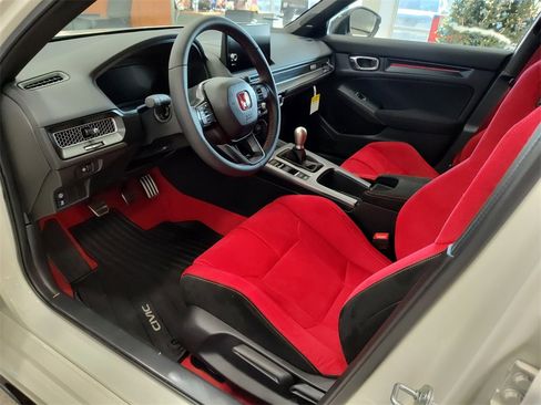 New 2025 Honda Civic Type R image 2