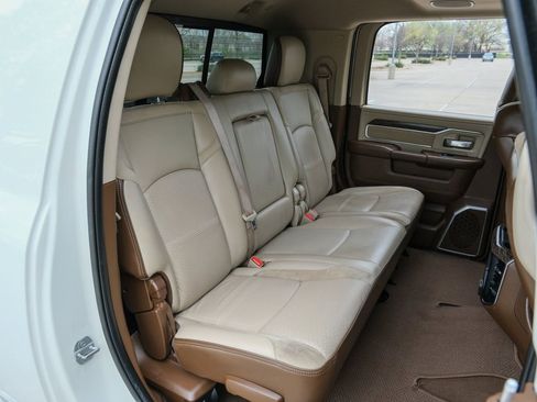 Used 2021 RAM 2500 Laramie AWD/4WD image 38