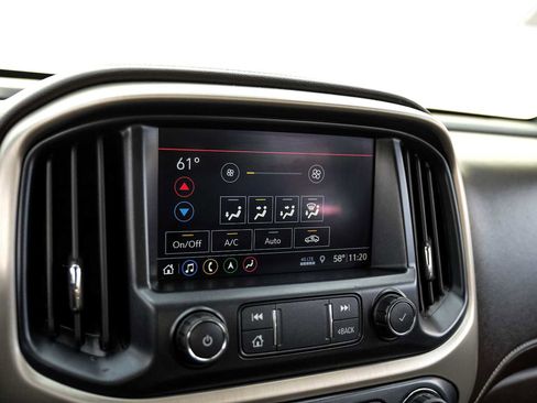 Used 2021 GMC Canyon Denali image 29