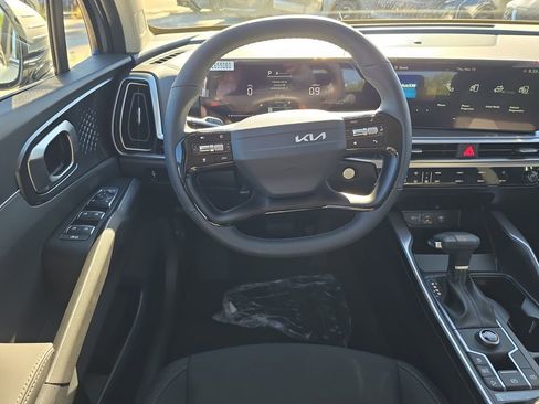New 2026 Kia Sorento LX image 15
