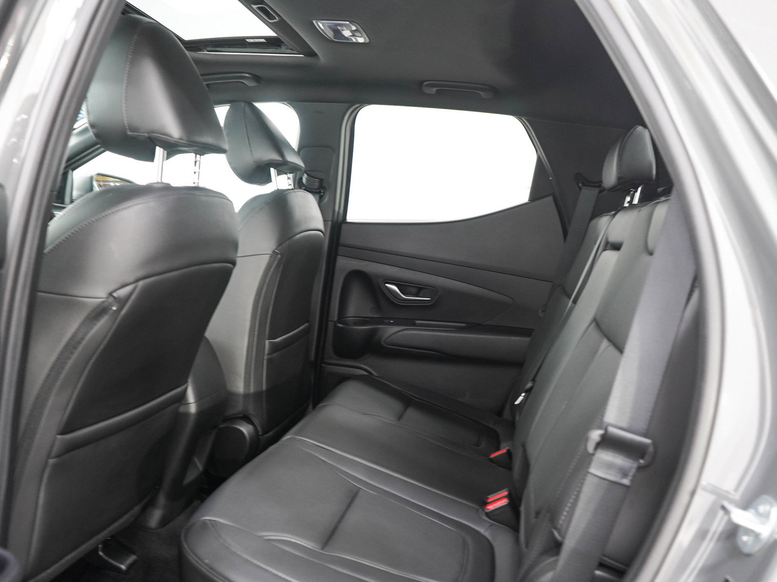 Used 2024 Hyundai Santa Cruz Night AWD/4WD image 15