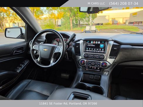 Used 2019 Chevrolet Suburban LT AWD/4WD image 11