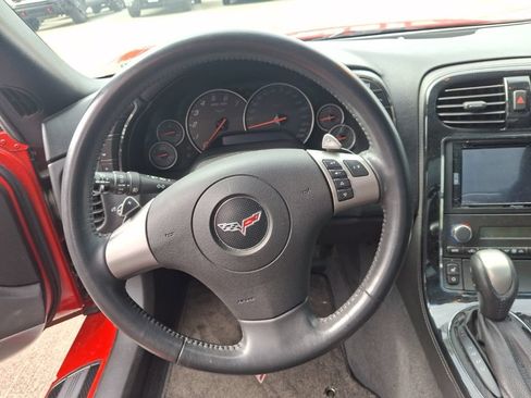 Used 2008 Chevrolet Corvette Coupe w/ Preferred Equipment Group RWD image 11