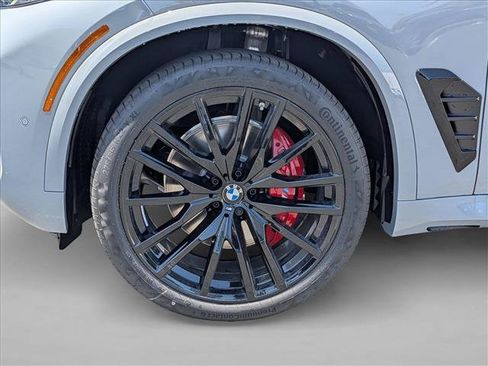 New 2026 BMW X5 xDrive40i w/ M Sport Package AWD/4WD image 9