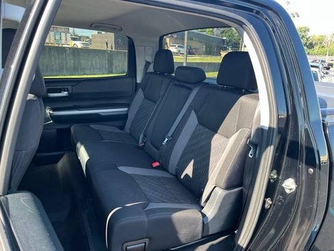 Used 2016 Toyota Tundra SR5 AWD/4WD image 25