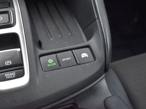 Used 2019 Honda Insight EX image 21