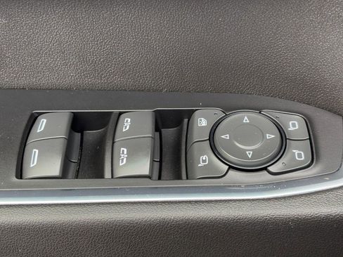 Used 2022 GMC Sierra 1500 SLT image 26