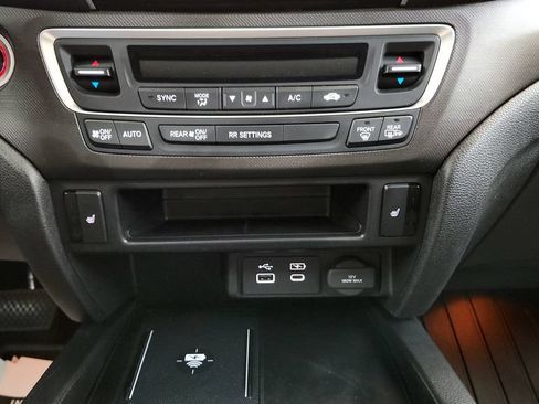 Used 2025 Honda Ridgeline TrailSport+ image 31
