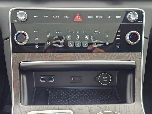 New 2026 Genesis GV80 3.5T Prestige image 16