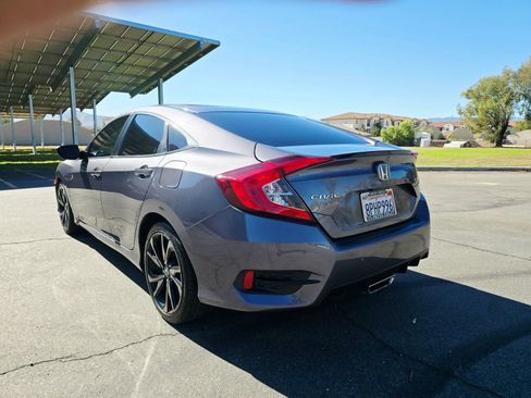 Used 2020 Honda Civic Sport image 6