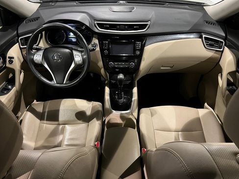 Used 2016 Nissan Rogue SL image 41